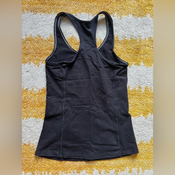 People Tree set Black & Purple Yoga Athletic Cross Back Tops & Cropped Leggings - Picture 10 of 10